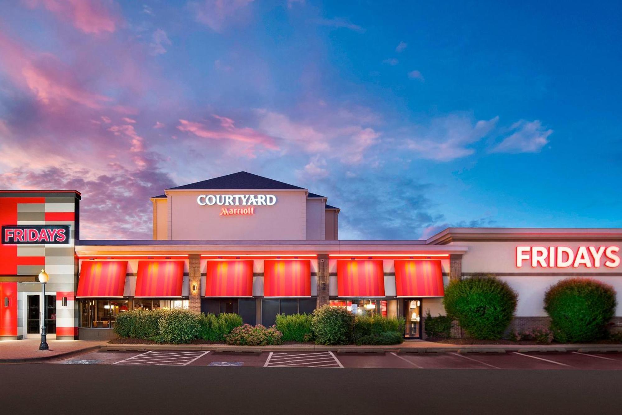 Hotel Courtyard Chicago Midway Airport Bedford Park Exterior foto